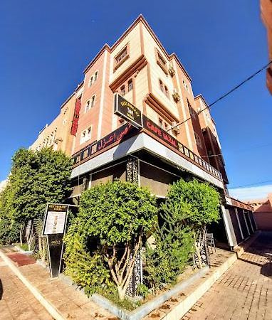 Iazal Hotel ワルザザート エクステリア 写真
